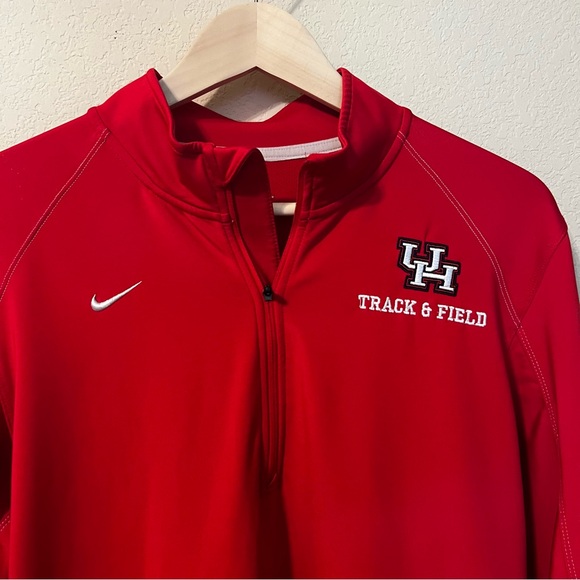 University of Houston Track and Field Nike Dry fit lightweight Pullover - Picture 3 of 6